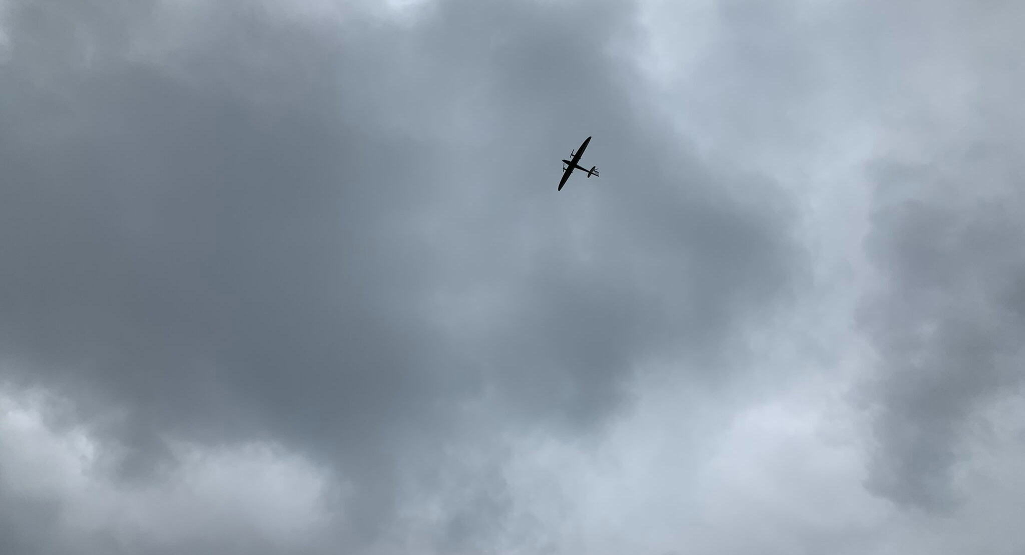 Fixed-wing UAV